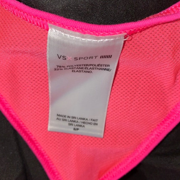Victoria’s Secret workout tank top - Picture 2 of 4